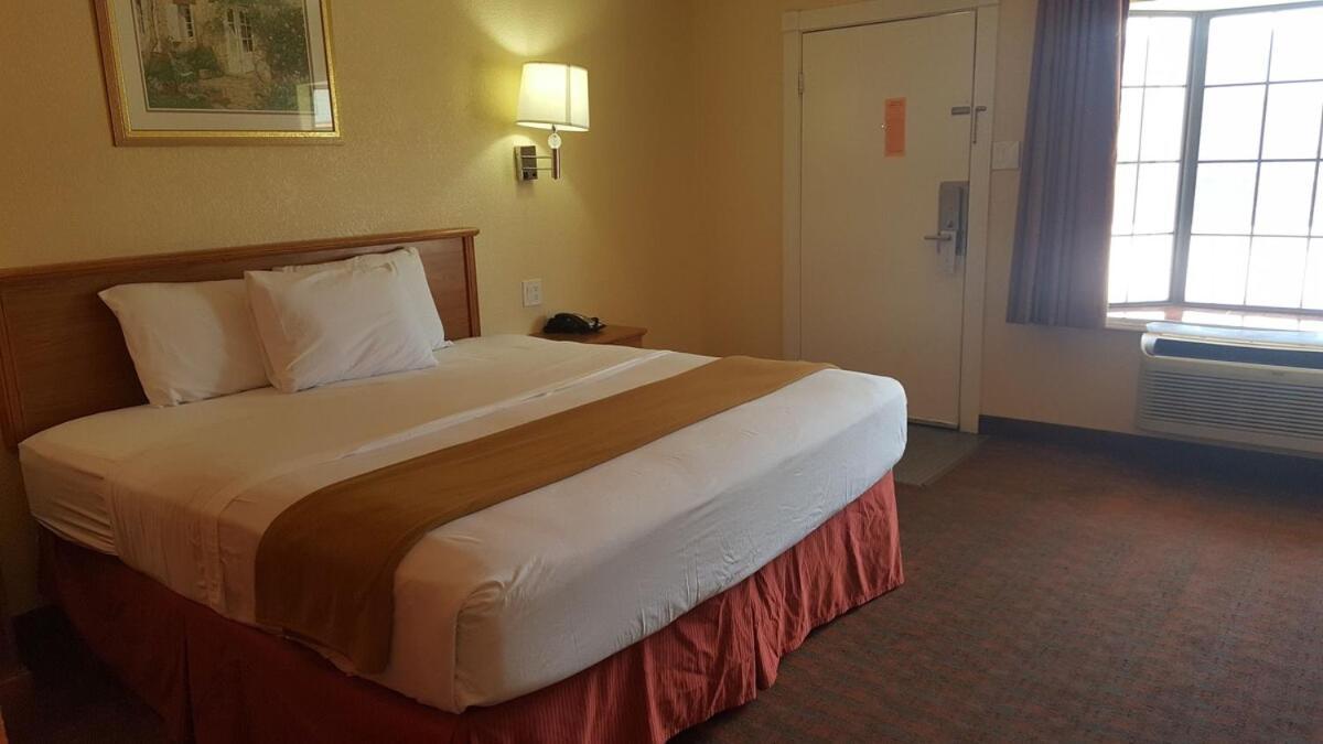 Stadium Motel - Lubbock Medical Center Екстериор снимка